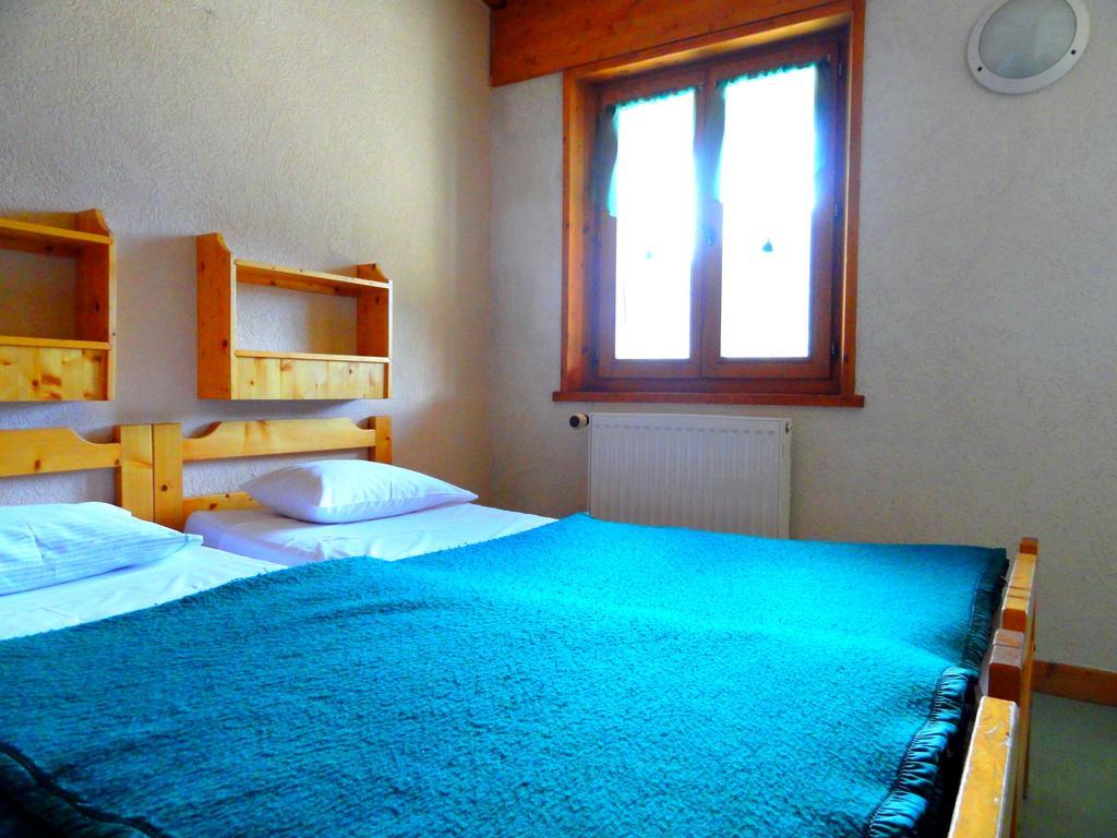 Chalet La Source Hotel Saint-Nicolas-la-Chapelle  Ruang foto