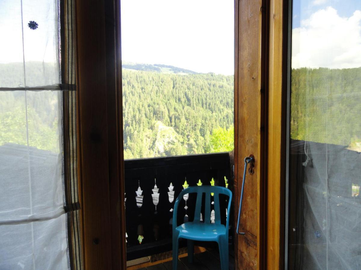 Chalet La Source Hotel Saint-Nicolas-la-Chapelle  Ruang foto